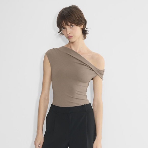 Tops - BABATON Contour Ravish Top in Turner Taupe